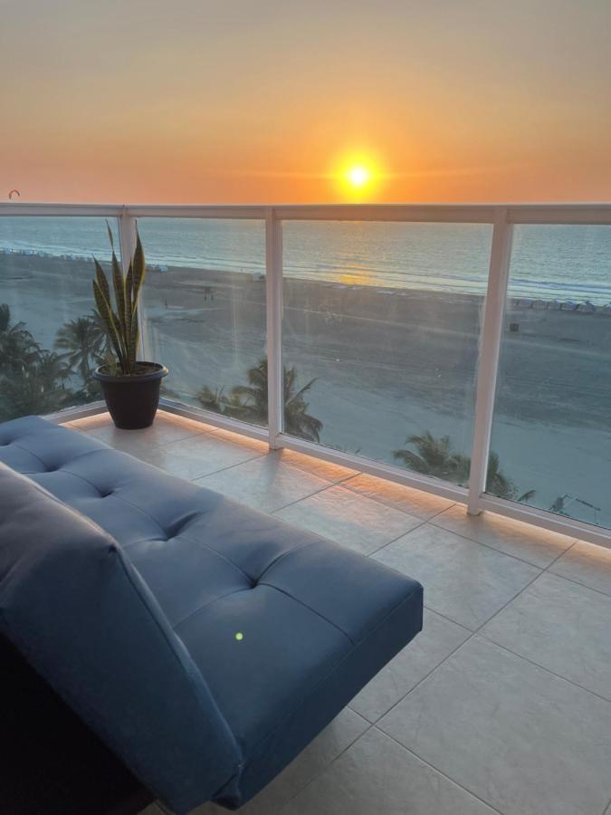 Luxury Apartment, Sector Morros, Vista Y Salida Al Mar Edificio Sunshine Apartamento *