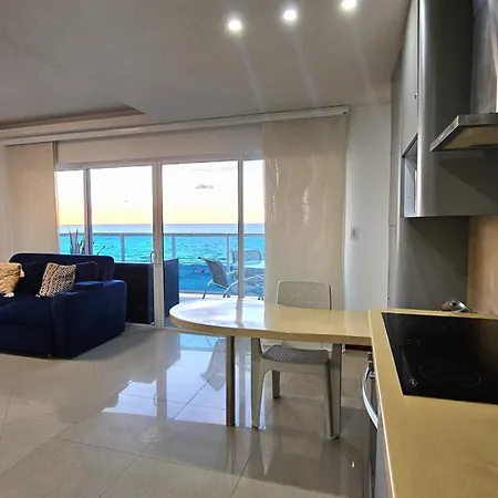 Luxury Apartment, Sector Morros, Vista Y Salida Al Mar Edificio Sunshine *